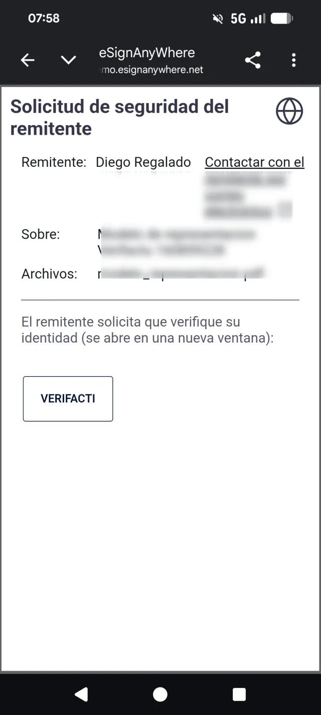 Resumen del remitente y el documento, con el botón para verificar la identidad